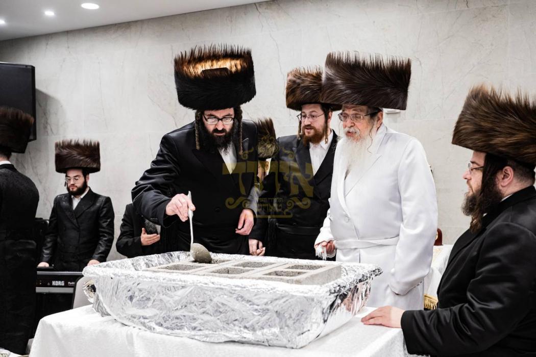 רמ"י הישיבה שליט"א ביים גיסן