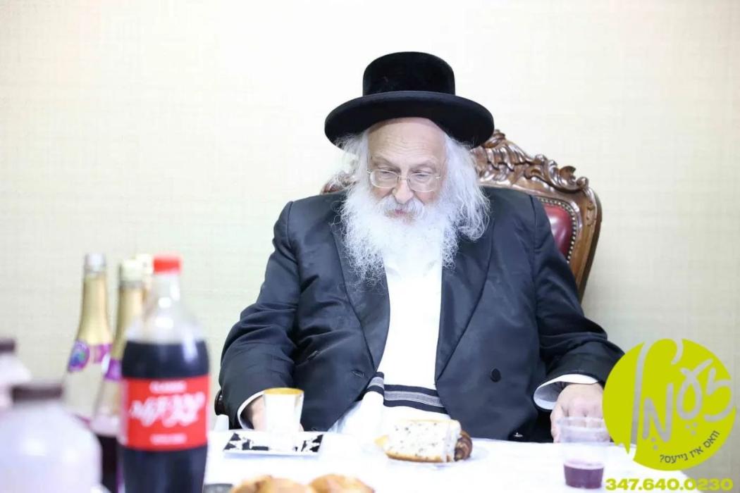 מאנטשעסטער - כלל ישראל ווערט גערופן צו מתפלל זיין 