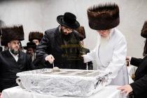 'בוני הבנין' ביים גיסן