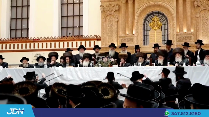 שמחת התנאים פון החתן אייניקל פון האדמו"ר מוויזניץ 