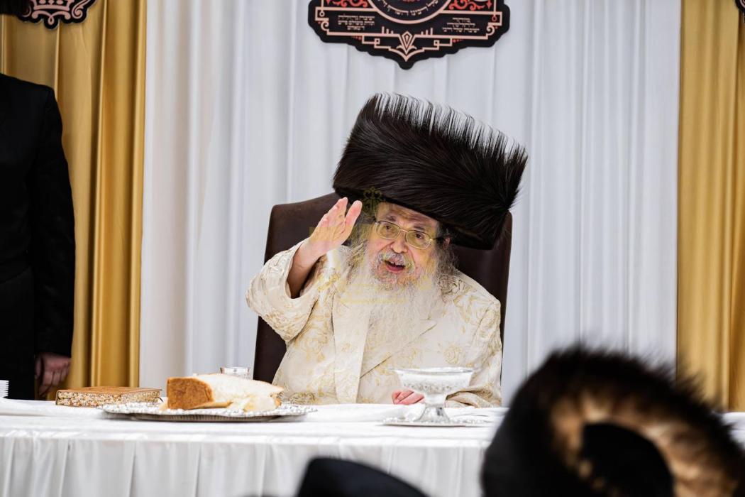 תלמידי הישיבה ביים מאכן א סיום מסכתא
הבה"ח אברהם א
