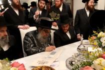 🌴בצל הקודש🌴
רבינו שליט"א אין שטוב פון הרה"ח ר' ברו