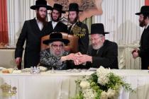 🌴בצל הקודש🌴
רבינו שליט''א ביים סעודת ר''ח וכינוס א