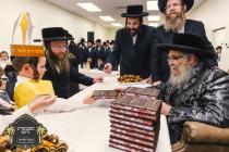 ביקור קודש פון כ''ק רבינו הגה''ק שליט''א בקרב קהלת
