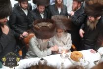 כ''ק רבינו הגה''ק שליט''א אויף א ביקור גומלין ביי 