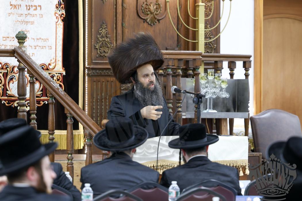 שבת קודש בצל כנפיך יחסיון

שבת התאחדות בצל כנפיך פ