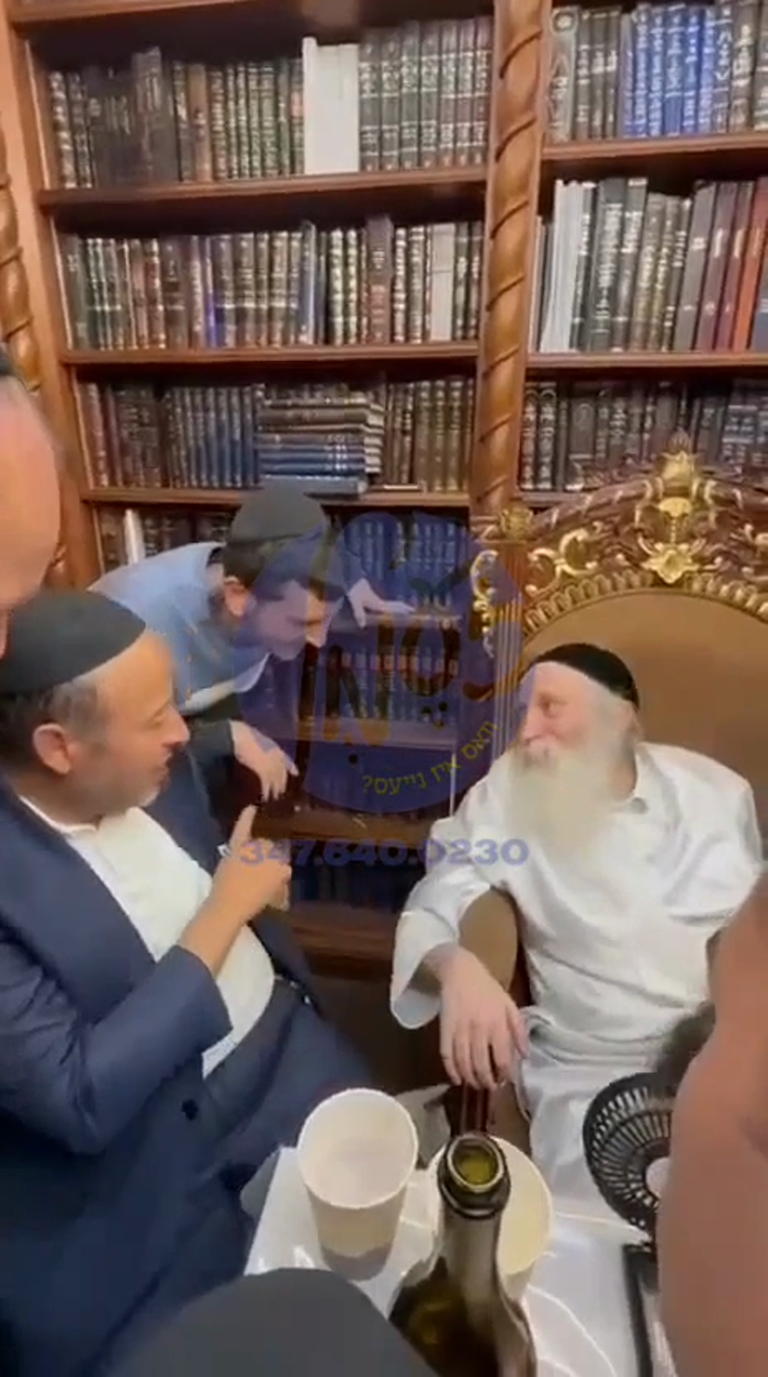 ירושלים- דער פילאנטראפ ר' לואי שיינער ביים באזוכן 