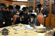 כ''ק אדמו"ר מישועות יעקב סקולען שליט"א פון וומסב''