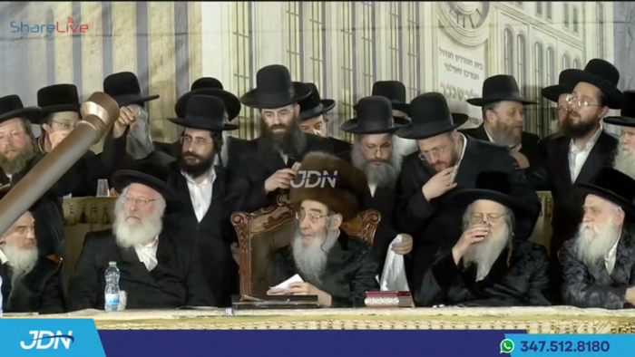 מעמד הנחת אבן הפינה פון ביהמ״ד הגדול אלכסנדר אין ב
