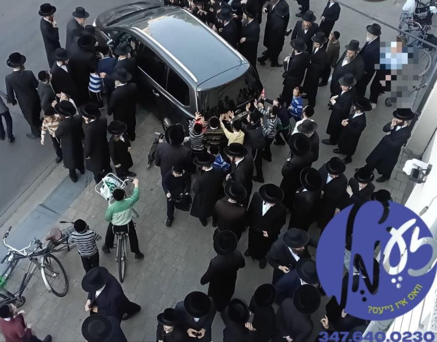 אנטווערפן - האדמו"ר מפשעווארסק ביים זיך פריער ארוי
