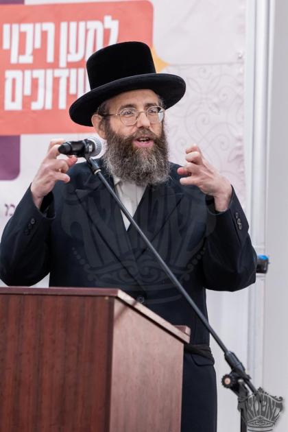 לא היו ימים טובים לישראל כחמשה עשר באב!

 ערשטמאָל