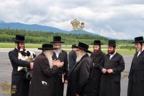 🌴בצל הקודש🌴 
רבינו שליט"א ביים פארלאזן ביתו נאוה ק