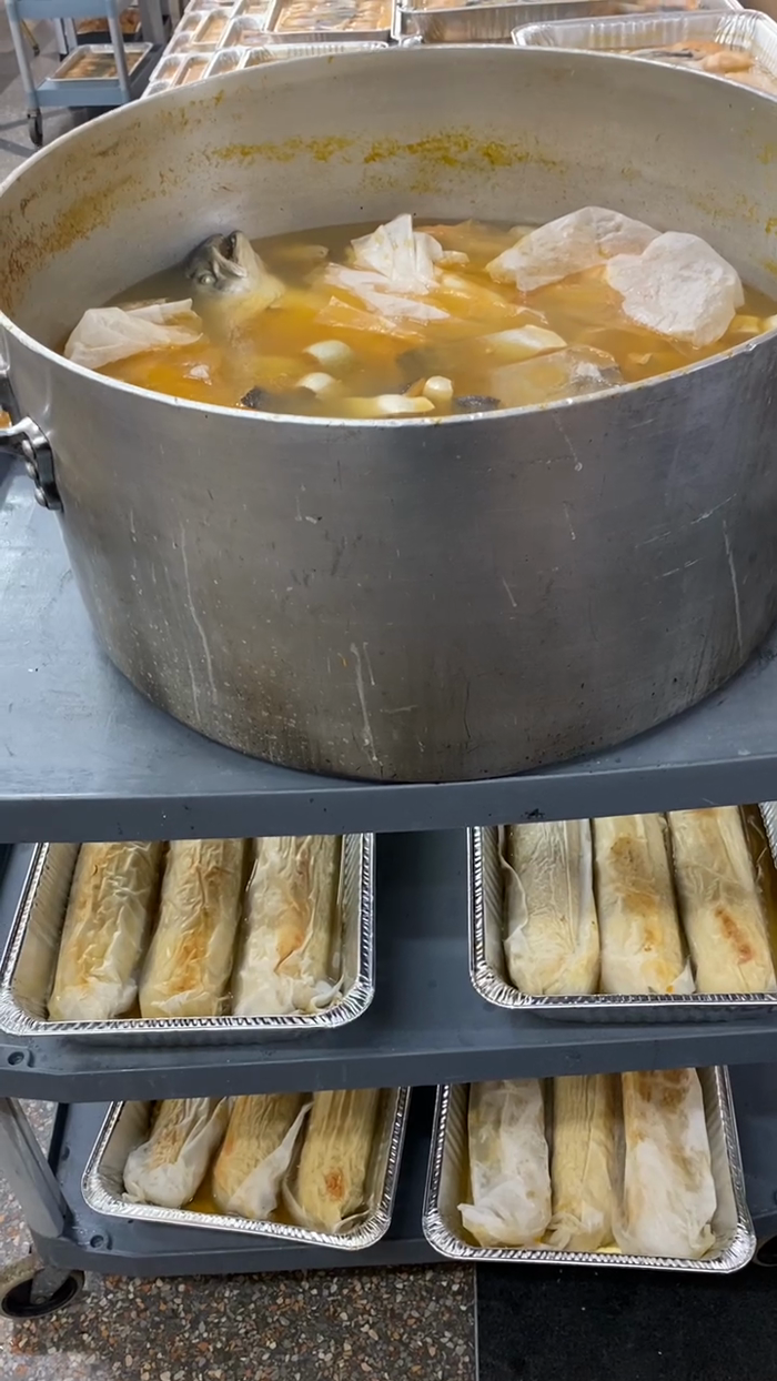 הכנות צום יארצייט פון רבינו הקדוש זי״ע, גייט אהן מ