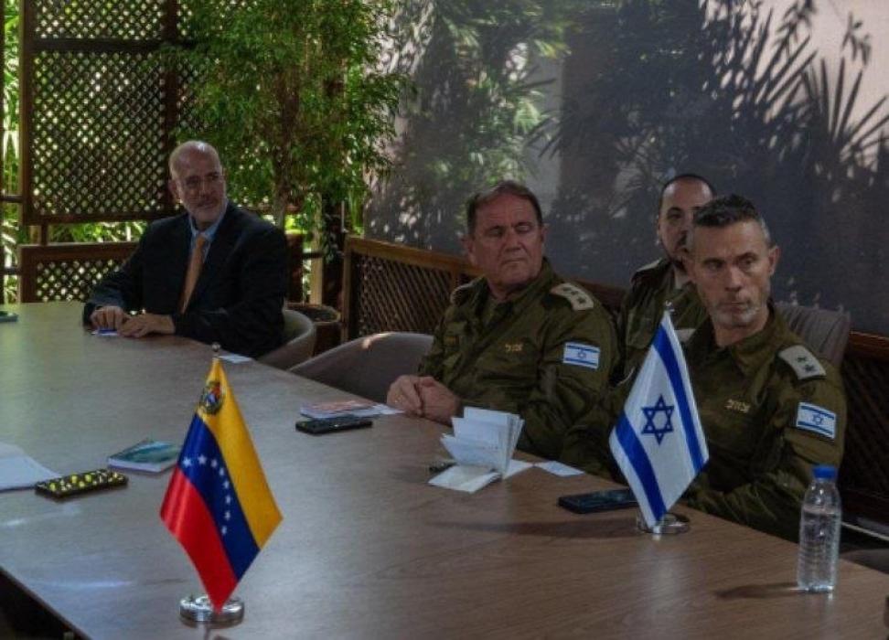 ברעיקינג: מדינת ישראל טוט באנייען פארבינדונגען מיט
