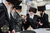 כ''ק רבינו הגה''ק שליט''א ביים מעמד סיום כתיבת ספר