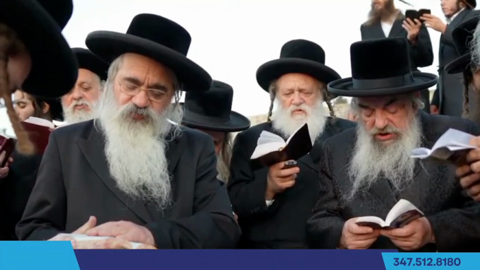 האדמורי"ם מלעלוב און לעלוב ירושלים ביים עלי' לציון