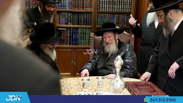 האדמו"ר מראחמיסטריווקא באזוכט ביי האדמו"ר מבורשטין
