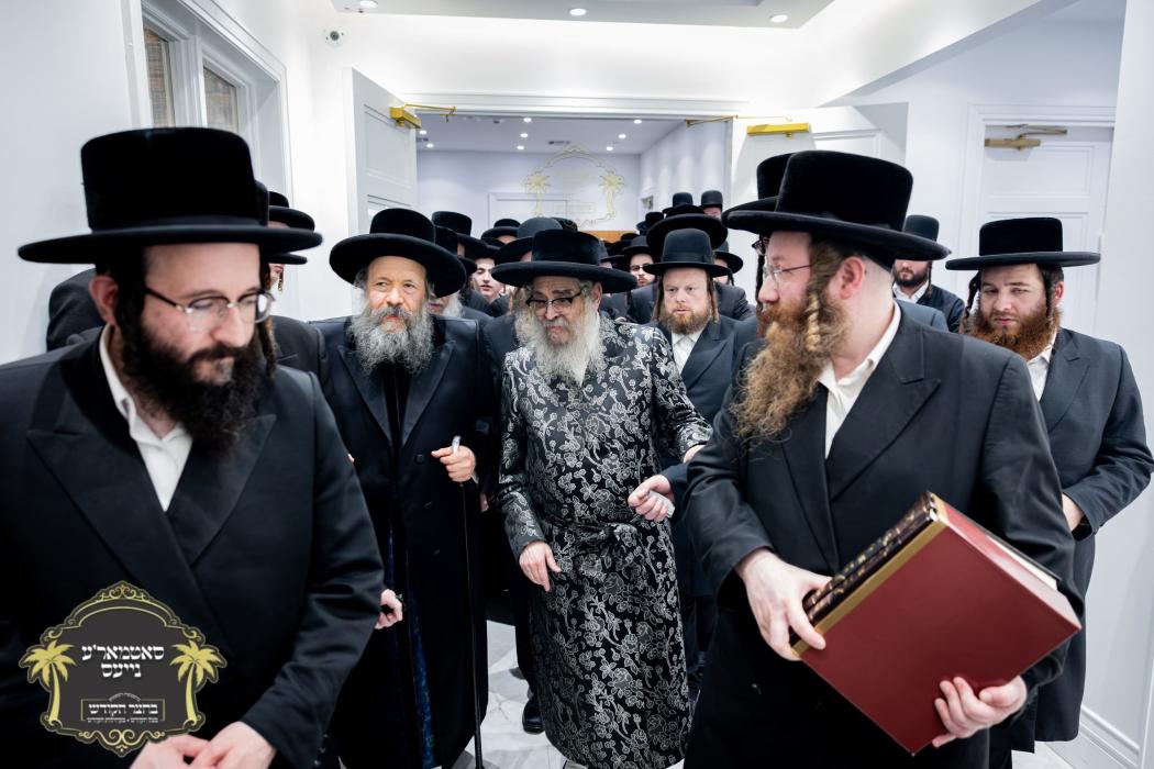 כ''ק אדמו"ר מבאבוב 45 שליט"א וועלעכע וויילט אין די