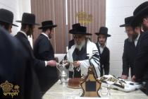 🌴בצל הקודש🌴 
רבינו שליט''א ביים פארטיילן שליח מצוה