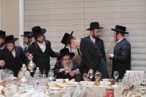 בילדער פונעם סיום וסעודת מרעים ודרשות הכנה לימי הר
