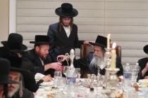 בילדער פונעם סיום וסעודת מרעים ודרשות הכנה לימי הר