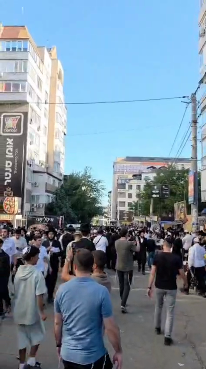 נאנט צו 40,000 ברסלב'ע חסידים זענען ערווארטעט צו ו