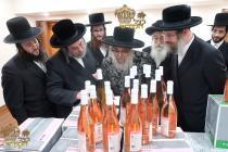🌴בצל הקודש🌴 
רבינו שליט''א ביים בענטשן פלעשער וויי