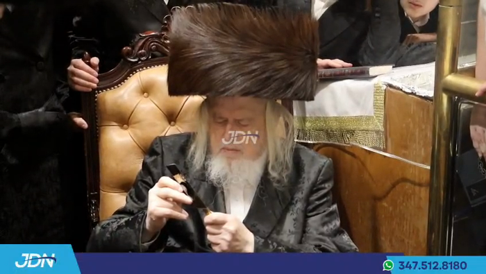 האדמו"ר ממונקאטש ביים שלאגן כפרות ערב יום הקדוש.