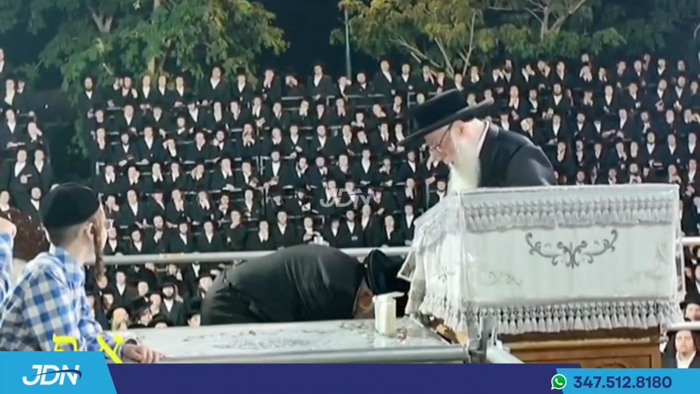 האדמו"ר מצאנז ביים שלאגן כפרות ערב יום הקדוש.