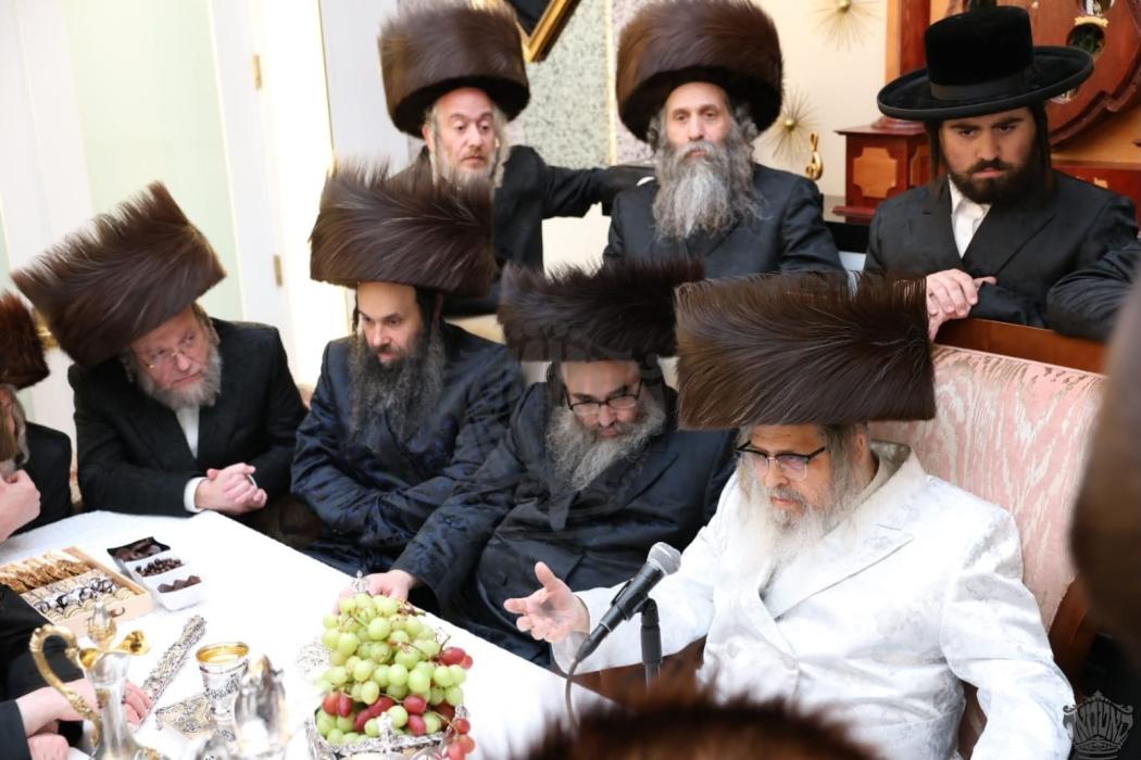 ותטיב לנו החתימה וזכינו לישב 

מסיבת לחיים בראשות 