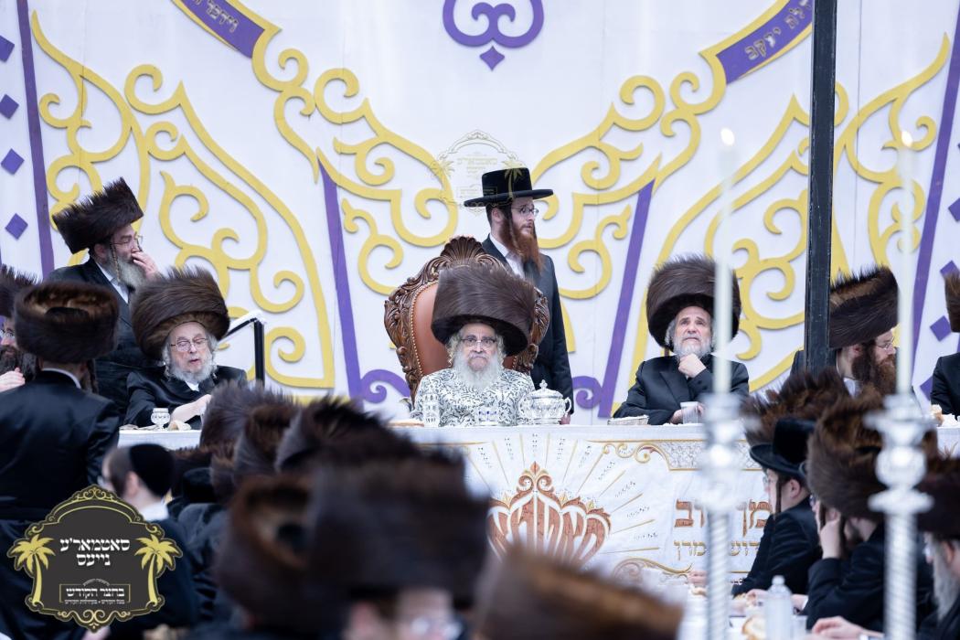 כ''ק רבינו הגה''ק שליט"א ביים סעודת ברית פון נכדו,