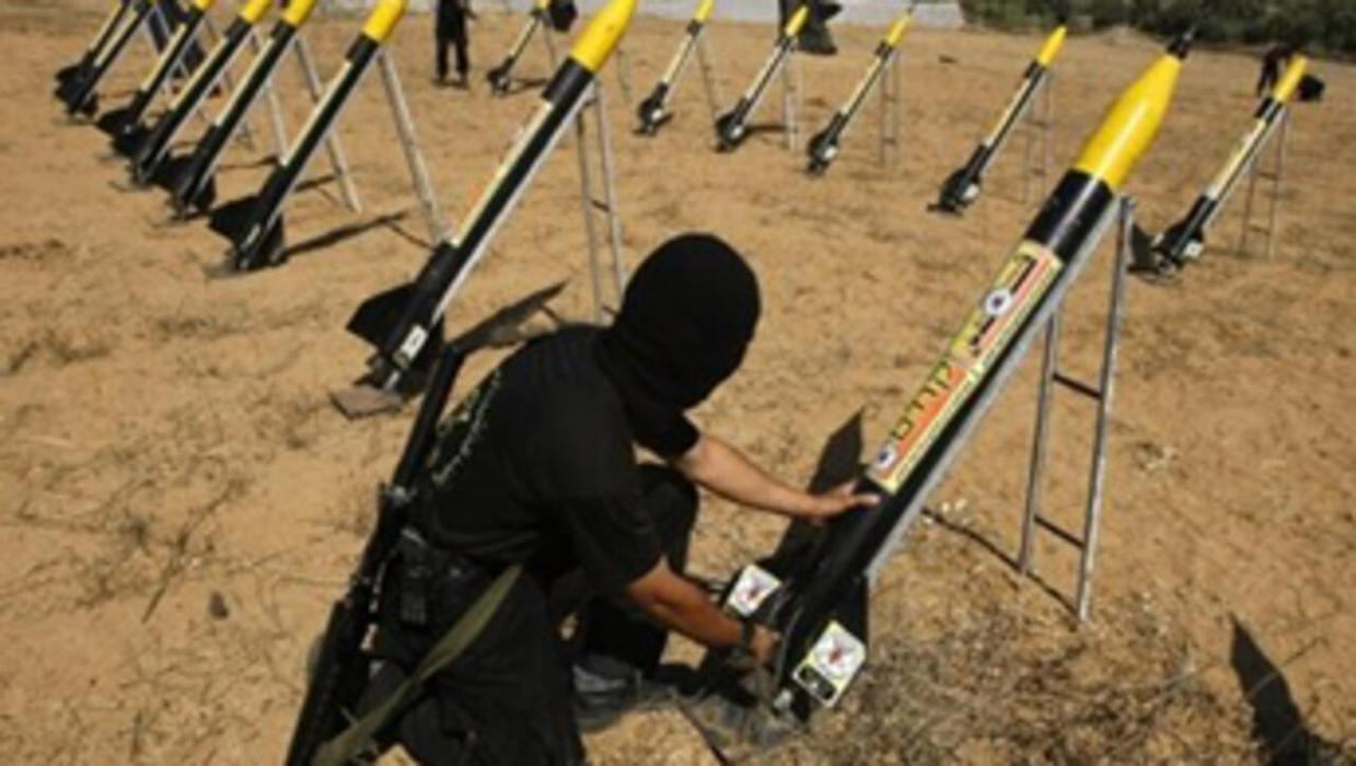 עס איז נעכטן געווארן אפגעצייכנט איין יאר זינט דער 