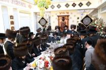 ותטיב לנו החתימה וזכינו לישב 

מסיבת לחיים בראשות 