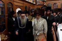 🌴בצל הקודש🌴 
האדמו"ר רבי יאשיהו פינטו שליט''א - רא