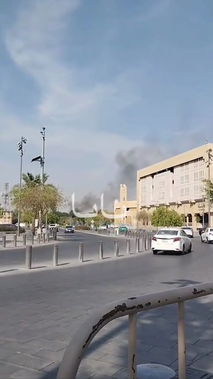 ברעיקינג 🚨: טערמינאל פיר פון קינג כאליד אינטערנאצי