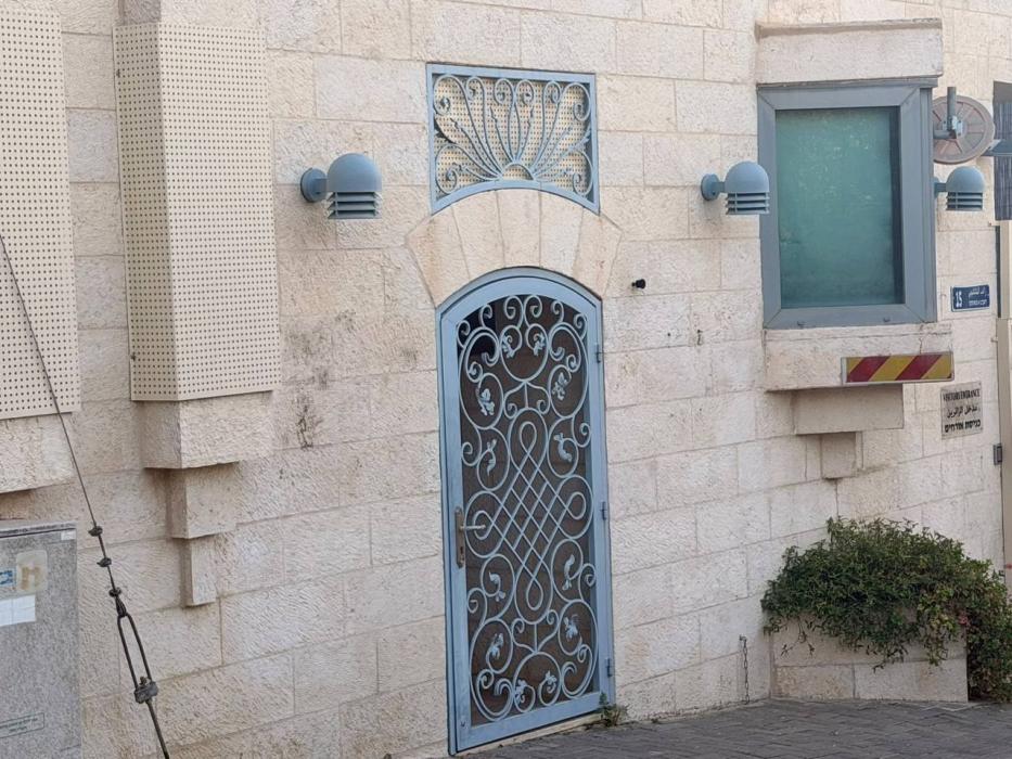נאכפאלגנדיג די סאנקציעס פון ענגלאנד איז די מדינת י