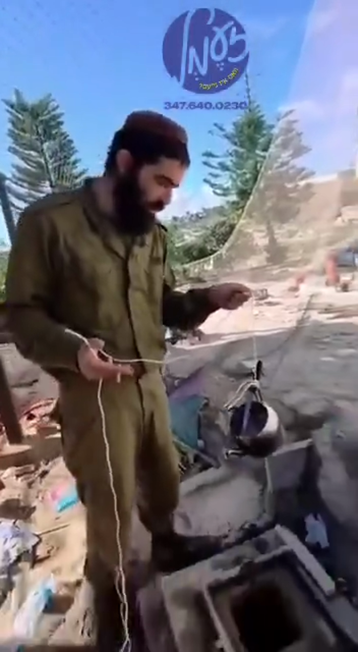 לבנון - א מדינת ישראל סאלדאט ביים טובל׳ן כלים אין 