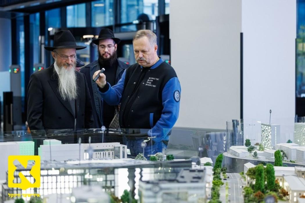 דער הויפט רב פון רוסלאנד, הגאון ר' בערל לאזאר שליט