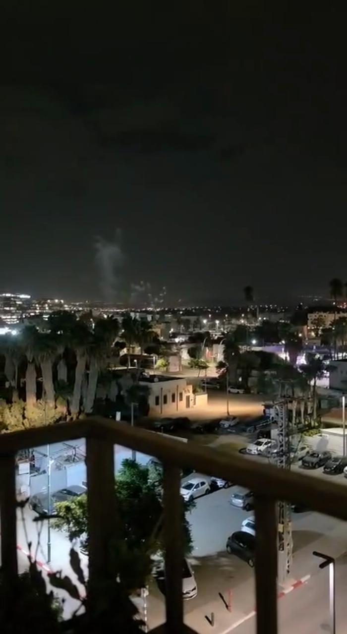 אראבערס אין לוד פייערן די גרויסע אראבישע סוקסעסן מ